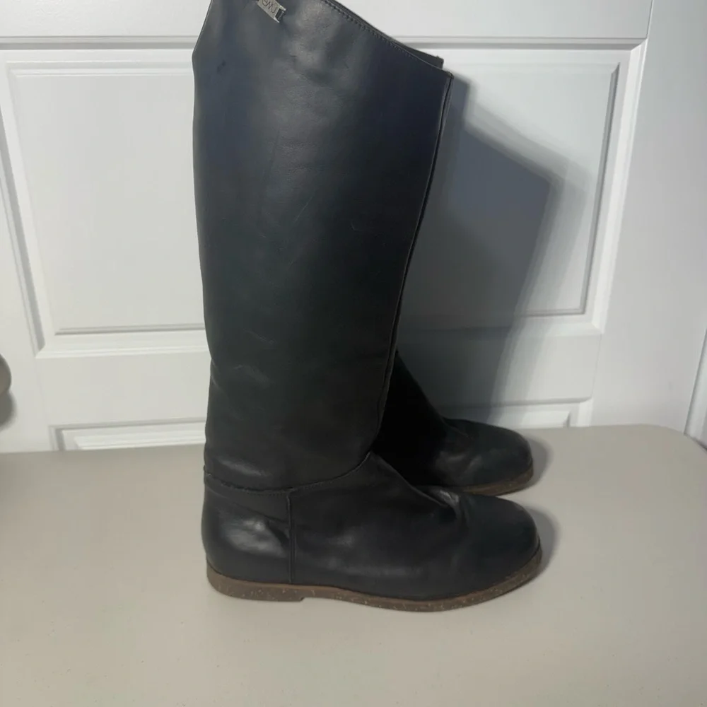 Emu Australia Sheepskin Lined‎ Black Leather Knee-High Boots Size 7